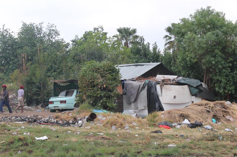 Inside the Dann Road squatter camp  Kempton Express